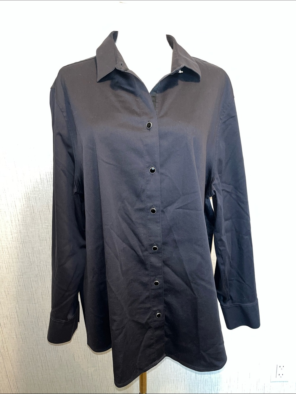 Black Women’s Button-Down Shirt - Classic Long Sleeve